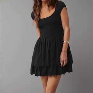 American Eagle Smocked Babydoll Mini Dress – Black – Size‎ M –NWT